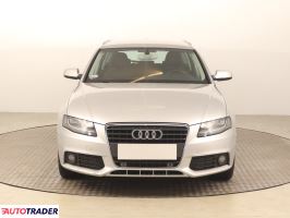 Audi A4 2010 2.0 140 KM