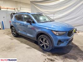 Volvo XC40 2024 2