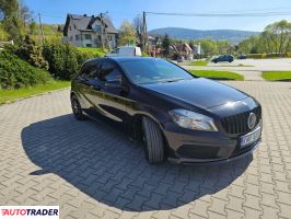 Mercedes A-klasa 2013 1.5 109 KM