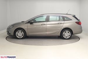 Opel Astra 2017 1.4 147 KM