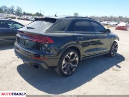 Audi Q8 2023 4