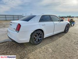 Chrysler 300C 2022 3