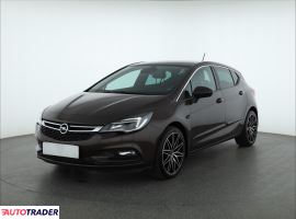 Opel Astra 2018 1.4 147 KM