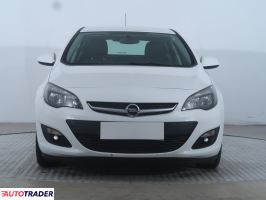 Opel Astra 2019 1.4 138 KM