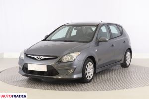 Hyundai i30 2010 1.4 107 KM