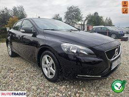 Volvo V40 2016 2.0 120 KM