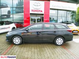 Toyota Auris 2018 1.4 90 KM Toyota Auris 2018 1.4 90 KM