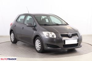 Toyota Auris 2010 1.3 99 KM Toyota Auris 2010 1.3 99 KM
