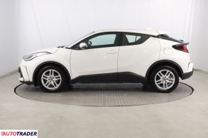 Toyota C-HR 2022 1.8 120 KM