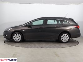 Opel Astra 2016 1.4 123 KM