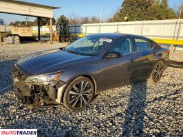 Nissan Altima - zobacz ofertę