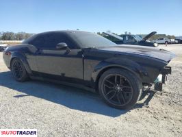 Dodge Challenger 2019 6