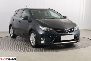 Toyota Auris 2013 1.6 130 KM Toyota Auris 2013 1.6 130 KM