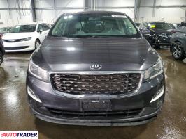 Kia Sedona 2021 3