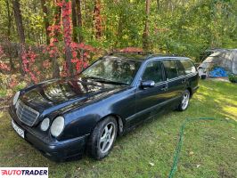 Mercedes E-klasa 1999 2.0 136 KM