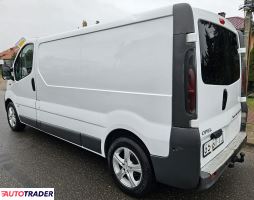 Opel Vivaro 2005 2.5 Opel Vivaro 2005 2.5