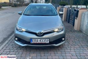 Toyota Auris 2016 1.4 66 KM