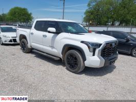 Toyota Tundra 2022 3