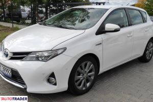 Toyota Auris 2013 1.8 99 KM Toyota Auris 2013 1.8 99 KM