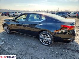 Nissan Altima 2025 2