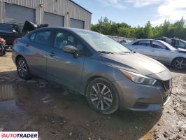 Nissan Versa 2020 1