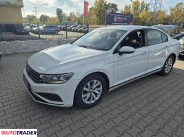 Volkswagen Passat 2019 2.0 150 KM