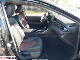 Toyota Camry 2021 3