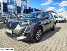 Peugeot 2008 2021 1.2 102 KM