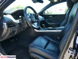 Jaguar XE 2023 2.0 204 KM