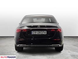 Mercedes E-klasa 2024 2.0 313 KM