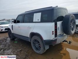 Land Rover Defender 2022 3