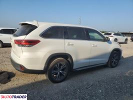 Toyota Highlander 2018 3