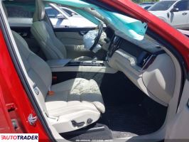 Volvo XC60 2022 2