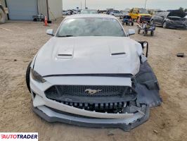 Ford Mustang 2021 5
