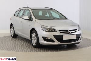 Opel Astra 2014 1.4 138 KM
