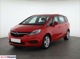 Opel Zafira 2018 1.4 138 KM