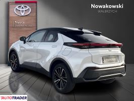 Toyota C-HR 2024 2.0 197 KM