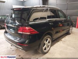 Mercedes GL 2019 3 Mercedes GL 2019 3