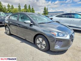Hyundai IONIQ Hybrid 2022 1