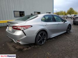 Toyota Camry 2018 3