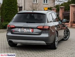 Audi A4 2011 1.8 160 KM