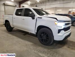 Chevrolet Silverado 2023 3