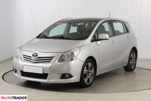 Toyota Verso 2010 2.0 122 KM Toyota Verso 2010 2.0 122 KM
