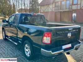 Dodge Ram 2019 5.7 390 KM