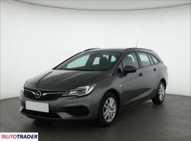 Opel Astra 2020 1.2 128 KM