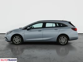 Opel Astra 2016 1.4 123 KM