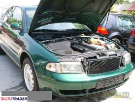Audi A4 1999 1.6 102 KM