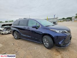 Toyota Sienna 2025 2