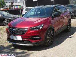 Opel Grandland 2021 1.6 221 KM