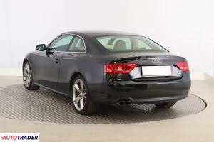Audi A5 2010 2.0 207 KM